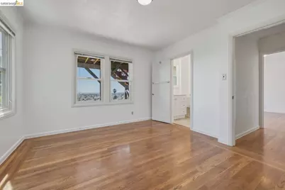 7843 Outlook Ave, Oakland, CA 94605 - Photo 24