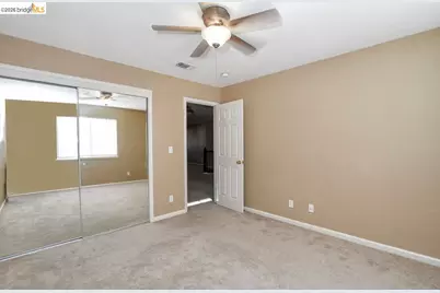 2533 Crescent Way, Discovery Bay, CA 94505 - Photo 18