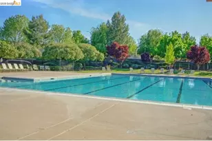 2533 Crescent Way, Discovery Bay, CA 94505 - Photo 2