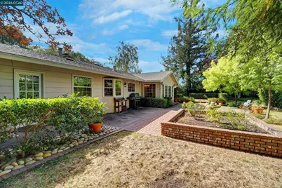550 Silverado Dr, Lafayette, CA 94549 - Photo 24