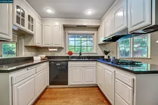 550 Silverado Dr, Lafayette, CA 94549 - Photo 10