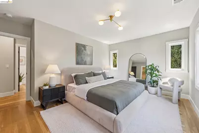136 Arbor Dr, Piedmont, CA 94610 - Photo 16