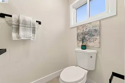 1829 Elkwood Dr, Concord, CA 94519 - Photo 26