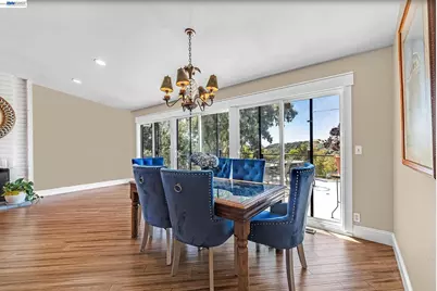 28016 Whitestone Ct, Hayward, CA 94542 - Photo 8