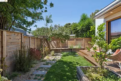 1236 Allston Way, Berkeley, CA 94702 - Photo 12