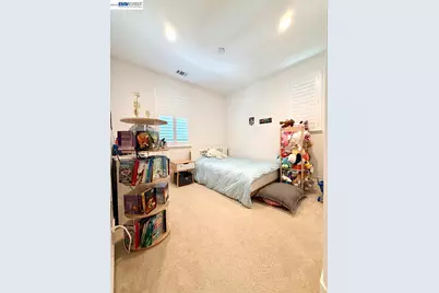 2181 Donnells Ln, Dublin, CA 94568 - Photo 18