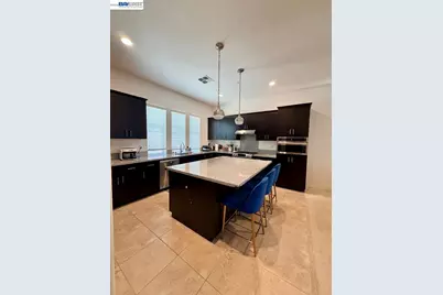 2181 Donnells Ln, Dublin, CA 94568 - Photo 4