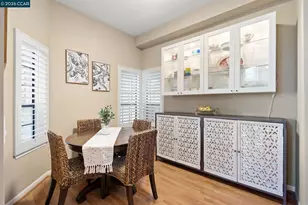 443 College Ave, Palo Alto, CA 94306 - Photo 12