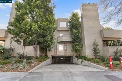 443 College Ave, Palo Alto, CA 94306 - Photo 2