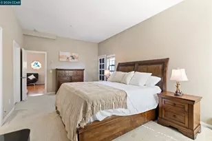 443 College Ave, Palo Alto, CA 94306 - Photo 34