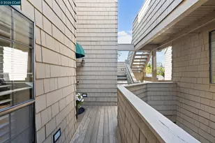 443 College Ave, Palo Alto, CA 94306 - Photo 44