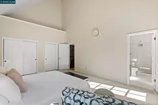443 College Ave, Palo Alto, CA 94306 - Photo 24