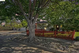 5308 Gatewood Ln, San Jose, CA 95118 - Photo 6