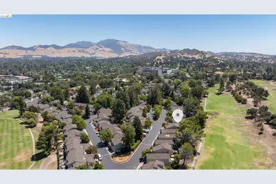 359 Kinross Dr, Walnut Creek, CA 94598 - Photo 58