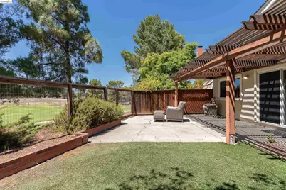 359 Kinross Dr, Walnut Creek, CA 94598 - Photo 44