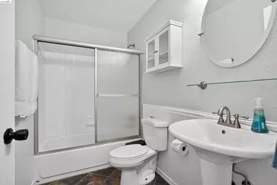 359 Kinross Dr, Walnut Creek, CA 94598 - Photo 38