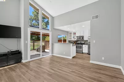 359 Kinross Dr, Walnut Creek, CA 94598 - Photo 18