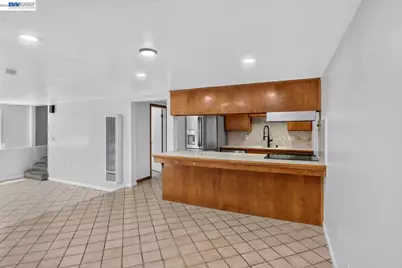 2024 Thompson Ln, El Sobrante, CA 94803 - Photo 10