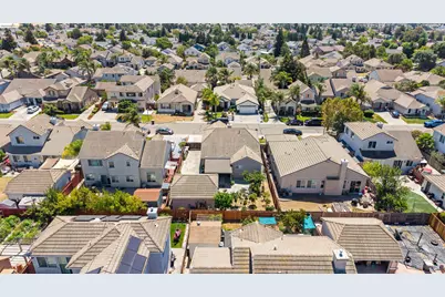 1676 Hickam Cir, Suisun City, CA 94585 - Photo 40