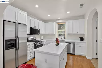 9799 Belladonna Dr, San Ramon, CA 94582 - Photo 10