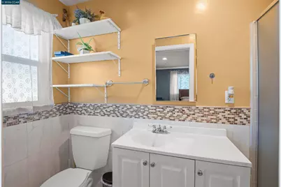 96 Corte Eulalia, San Lorenzo, CA 94580 - Photo 16
