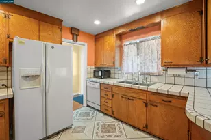 96 Corte Eulalia, San Lorenzo, CA 94580 - Photo 12