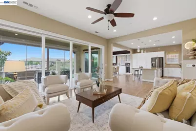 3871 Highpointe Ct, Dublin, CA 94568 - Photo 10