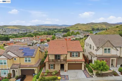 3871 Highpointe Ct, Dublin, CA 94568 - Photo 6
