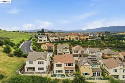 3871 Highpointe Ct, Dublin, CA 94568 - Photo 4