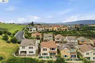 3871 Highpointe Ct, Dublin, CA 94568 - Photo 4