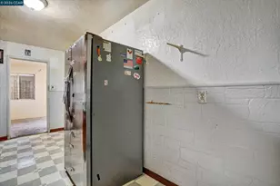 226 Tunis Rd, Oakland, CA 94603 - Photo 10