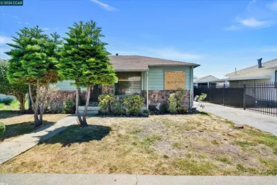 226 Tunis Rd, Oakland, CA 94603 - Photo 2