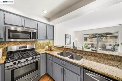 6940 Gregorich Dr #E, San Jose, CA 95138 - Photo 22
