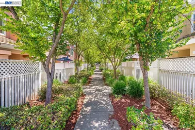 6940 Gregorich Dr #E, San Jose, CA 95138 - Photo 2