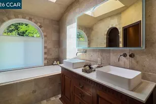 800 Hamilton Dr, Pleasant Hill, CA 94523 - Photo 12