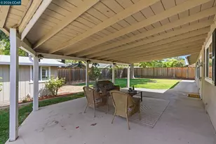166 Cynthia Dr, Pleasant Hill, CA 94523 - Photo 32