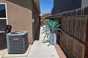 284 Zion Canyon Ct, Merced, CA 95341 - Photo 18