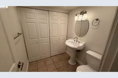 1800 Laguna St #APT 5, Concord, CA 94520 - Photo 14