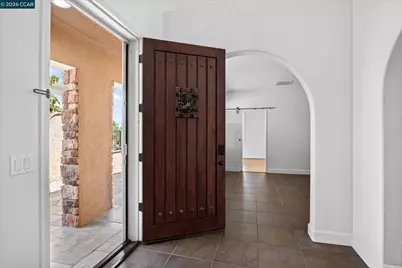 5210 Montecito Dr, Concord, CA 94521 - Photo 8