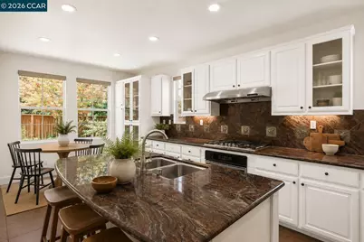 5210 Montecito Dr, Concord, CA 94521 - Photo 36