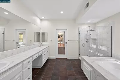 5210 Montecito Dr, Concord, CA 94521 - Photo 48