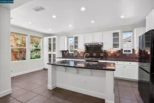 5210 Montecito Dr, Concord, CA 94521 - Photo 32