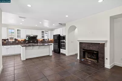 5210 Montecito Dr, Concord, CA 94521 - Photo 26