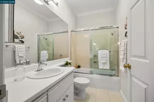 2586 Oak Rd, Walnut Creek, CA 94597 - Photo 18