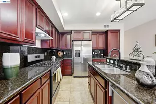 67 Bettencourt Way, Milpitas, CA 95035 - Photo 20
