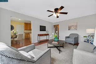 107 De Normandie Way, Martinez, CA 94553 - Photo 4