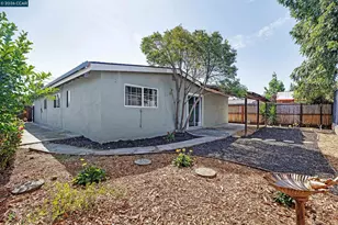 107 De Normandie Way, Martinez, CA 94553 - Photo 1