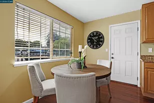 107 De Normandie Way, Martinez, CA 94553 - Photo 2
