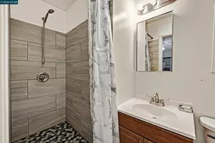 107 De Normandie Way, Martinez, CA 94553 - Photo 14