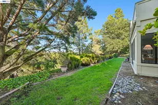 2749 Pine Knoll Dr, Walnut Creek, CA 94595 - Photo 48